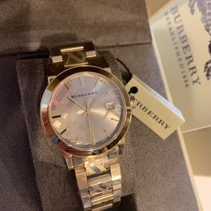 bu9038 burberry